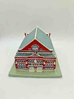 Danbury Mint Great American Country Music Hall The Grand Ole Opry 6x4.5x3" 1993