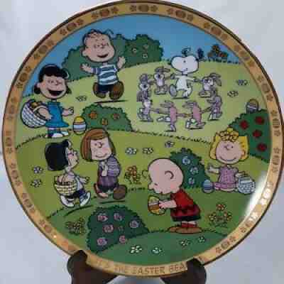 Two Danbury Mint Peanuts Plate Collection It's The Easter Beagle St. Patrick Da