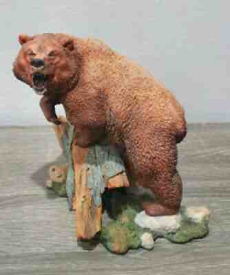 Danbury Mint "Heavyweight Champ" by Nick Bibby Grizzly Bear Statue