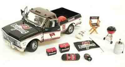 Danbury Mint Tampa Bay Buccaneers Tailgate 1972 Chevy Cheyenne Pickup Tom Brady