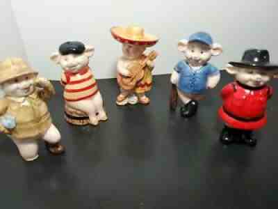 Vintage Danbury Mint  ??Piggies ? Lot of 5 Collectible Ceramic Pig Figure Series C