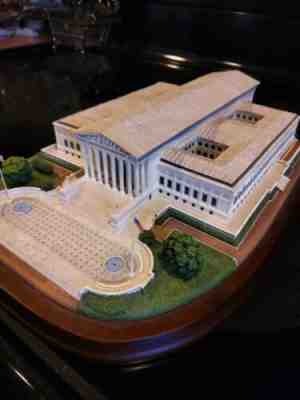 7X10", DANBURY MINT SUPREME COURT SCULPTURE STATUE REPLICA w/ BOX COA EXC