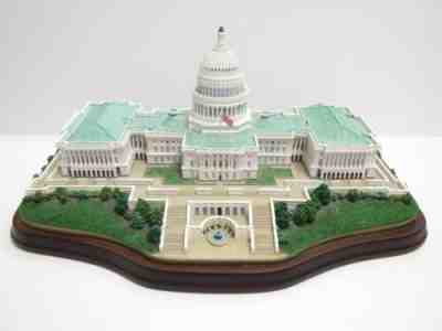 Danbury Mint U.S. Capitol Building Sculpture Washington DC Model