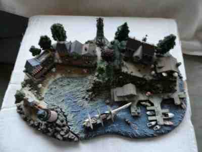 danbury mint-lighthouse point