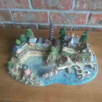 The Danbury Mint Lighthouse Point New 4 Piece Set