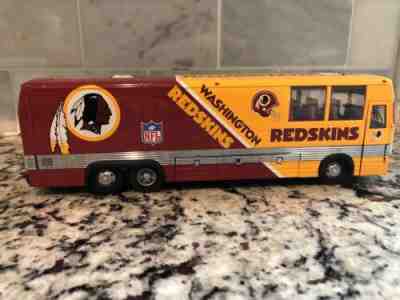Washington Redskins Danbury Mint Diecast Team Bus Ltd Ed 1:47 Scale
