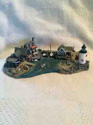 Danbury Mint 11â? Fishermans Cove By Colin Gough Harbor Lighthouse Boathouse VGUC