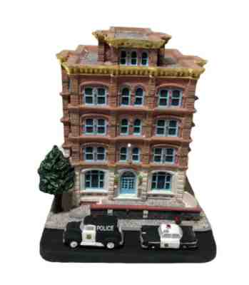 Vintage 1993 Danbury Mint 19th Precinct NYPD New York NY Police Station