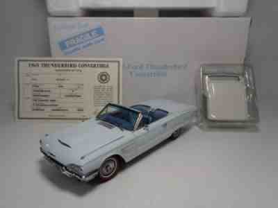 DANBURY MINT 1965 FORD THUNDERBIRD CONVERTIBLE **RASH FREE**PREOWNED ISSUE READ