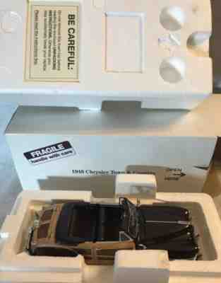 Danbury Mint ~ 1948 Chrysler Town & Country (Woody) ~ 1:24 //New in Box//