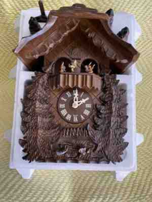 Danbury Mint Bavarian Cuckoo Clock The Songbird Cuckoo Clock -Brand New- Never U