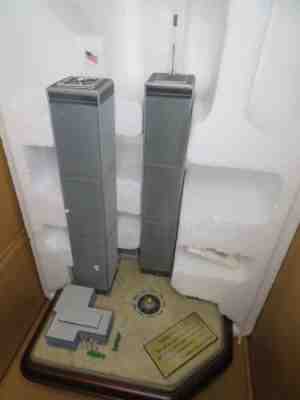 New Rare Danbury Mint Twin Towers Commemorative World Trade Center 911 NYC model
