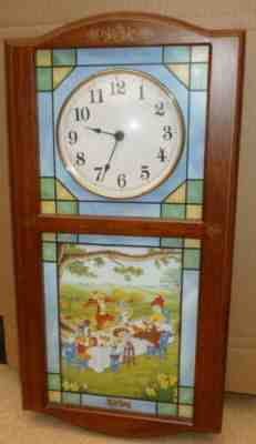 Rare Danbury Mint Winnie The Pooh Stained Glass Wall Clock with Lights