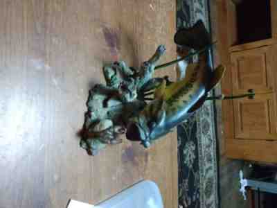 "Sudden Strike" by George Kruth Danbury Mint Sculpture catching a crab