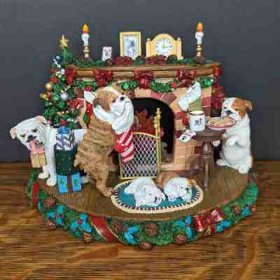 A Cozy Christmas Eve English Bulldogs by Danbury Mint Light Up Rare Figurine