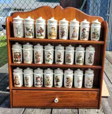 DANBURY MINT HUMMEL 1987 ARS AG Cham, Switzerland 24 Spice Jars & Rack 24k trim