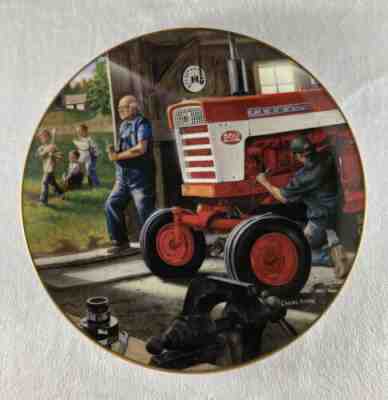 RED POWER Plate Farmall Family Charles Freitag 560 Tractor Farm Kids Softball