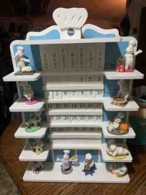 Danbury Mint Pillsbury Doughboy Perpetual Calendar & All Figures Mint Condition
