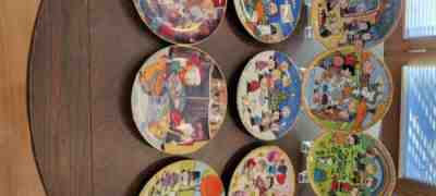 PEANUTS Holiday Plate Collection - Hard to Find!!