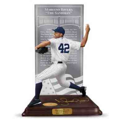DANBURY MINT HOF MARIANO RIVERA MLB NEW YORK YANKEES FIGURE FIGURINE NIB *RARE*