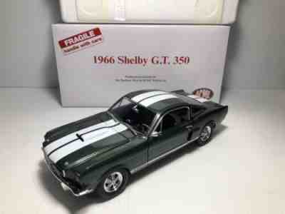DANBURY MINT / ACME 1966 FORD MUSTANG SHELBY G.T. 350 BNIB COMPLETE FLYER 1:24