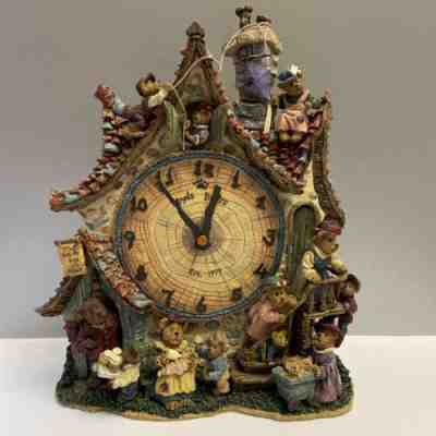BOYDS BEARS COLLECTOR CLOCKÂ  "TIME WAITS FOR NO BEAR" BY DANBURY MINT