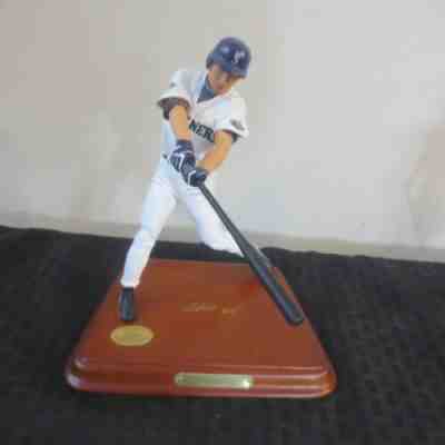 Danbury Mint Statue Figurine No Box Ichiro Suzuki Mariners