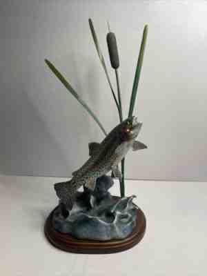 RAINBOW RISING Danbury Mint Trout Treasures Franz Dutzler Fly Fishing Sculpture