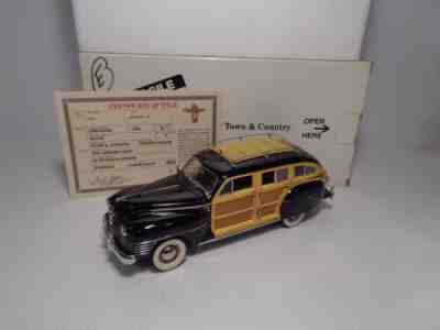 DANBURY MINT 1942 CHRYSLER TOWN AND COUNTRY S.W. SHARP PREOWNED COMPLETE1:24