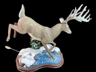 Danbury Mint WINTER ESCAPE Whitetail Deer Sculpture Curtis Christensen 10.5"Tall