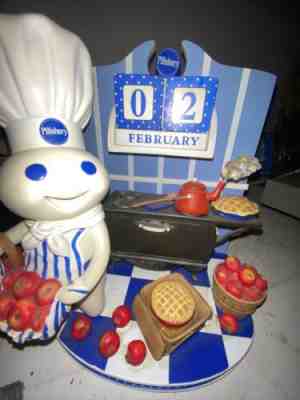 Vintage danbury mint pillsbury doughboy Perpetual Calendar Baked Apple Pie Retro