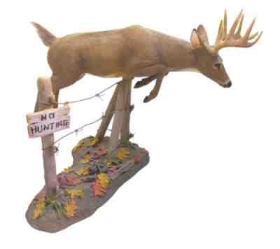 Danbury Mint OUT OF BOUNDS by Curtis Christensen Majestic Whitetail Deer