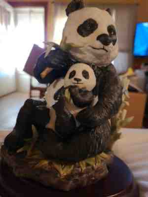 Danbury Mint, 1990 Gentle Giant Panda Bear And Cub