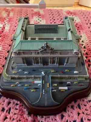 DANBURY MINT GRAND CENTRAL STATION STATUE