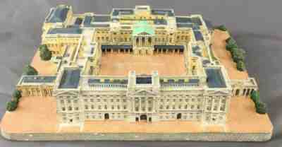 Danbury Mint Buckingham Palace - Castles of the British Monarchy Collection