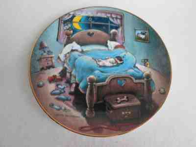 BED HOG Chinese Patterson Pug DANBURY MINT COLLECTORS PLATE F2679