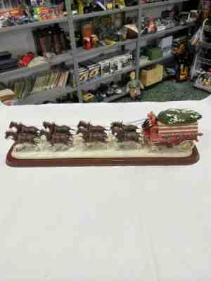 The Danbury Mint Budweiser Classic Clydesdales Winter Majesty w/Box