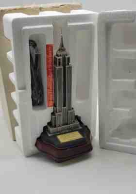 Danbury Mint Lighted Empire State Building Great Condition w Original Box