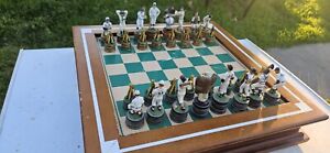 Danbury Mint Baseball chess set National League VS American League