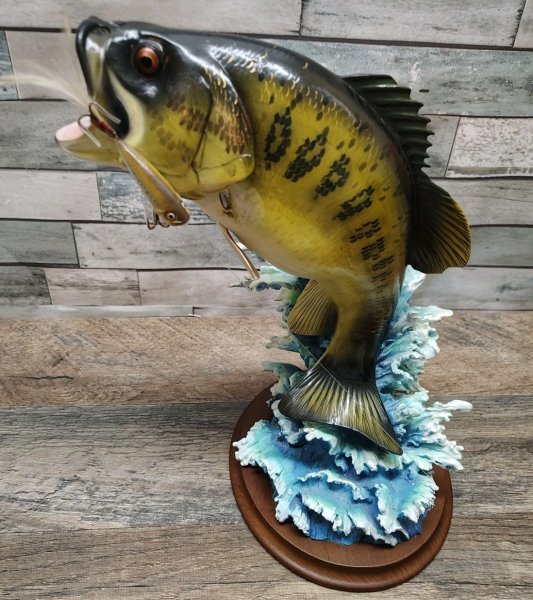 TAKING THE BAIT by George Kruth Danbury Mint Freshwater Trophies Collection