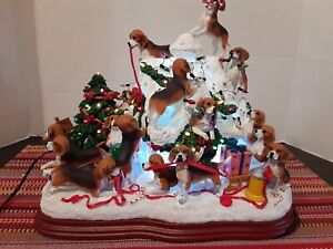 Danbury Mint Beagle Dog Lighted Christmas Doghouse New in Foam Never Used RARE!