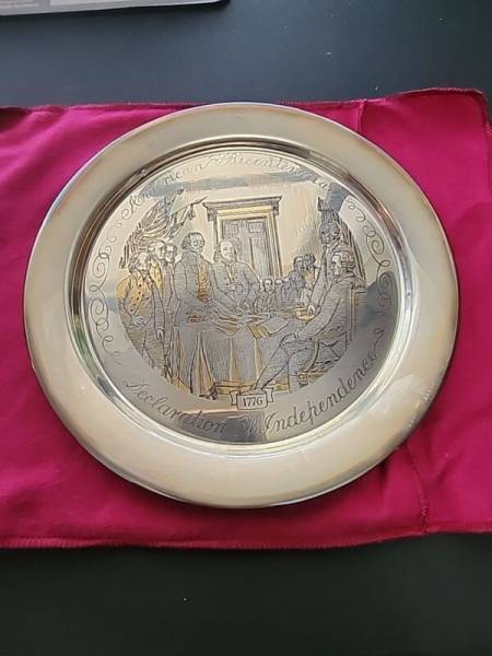 1976 Danbury Mint American Bicentennial Plate - Declaration of Independence