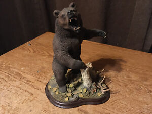 DANBURY MINT FIERCE CHALLENGE BY NICK BIBBY GRIZZLY BEAR STATUE / WRONGWAY052