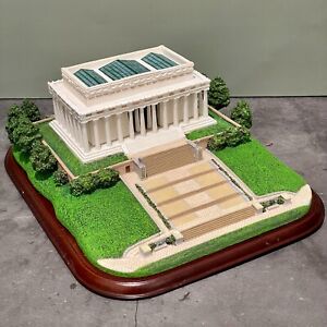 Vintage 1993 Lincoln Memorial President Abraham Sculpture By Danbury Mint, NIB