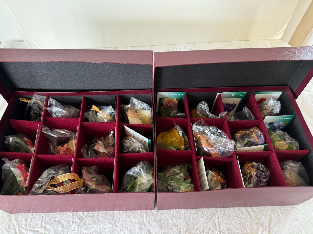 Danbury Mint Delicate Flower Series Collection Set of 24 Ornaments In Box