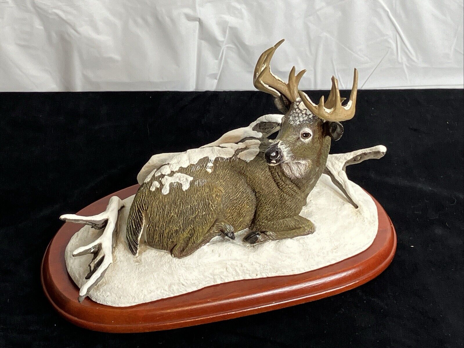 Vintage Danbury Mint WINTER STAG Whitetail Deer Sculpture Bob Travers