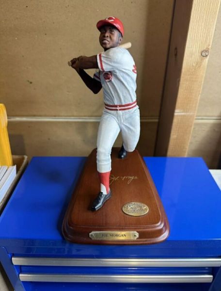 2002 Danbury Mint All-Star Joe Morgan 8” Figurine