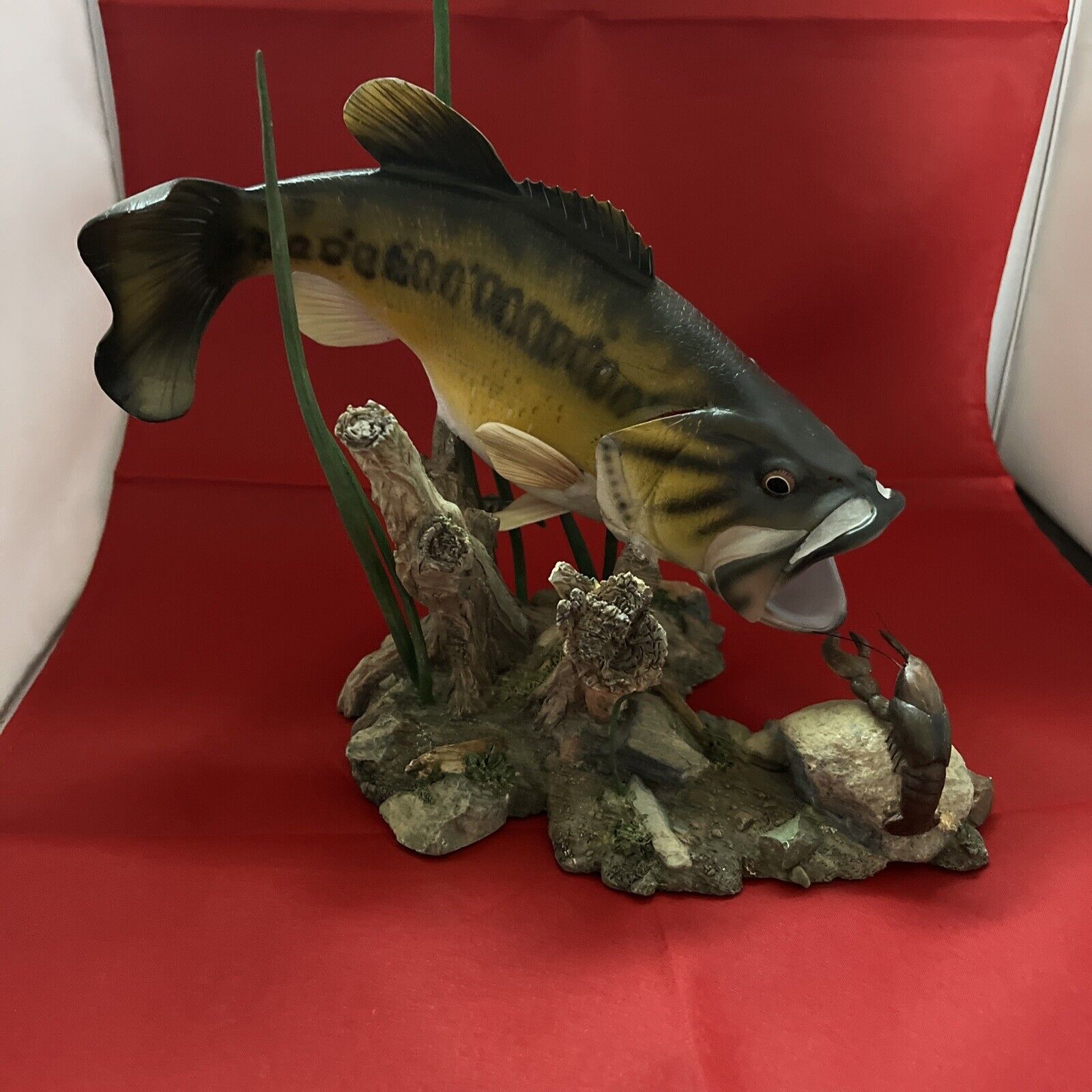 Danbury Mint SUDDEN STRIKE BASS George Kruth Vintage Figurine