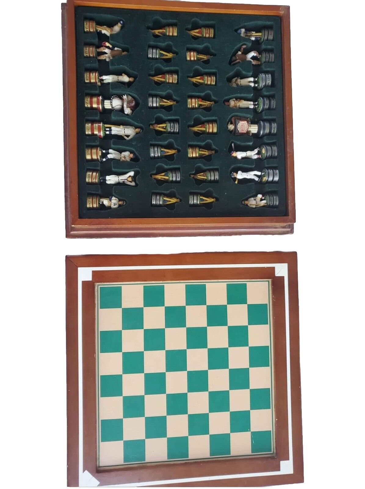 Danbury Mint MLB Baseball Chess Set With COA All Pieces All Cards But 2 NICE