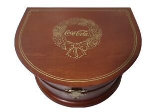 Danbury Mint Coca-Cola MUSIC BOX CHRISTMAS ELF SHOP RARE VINTAGE
